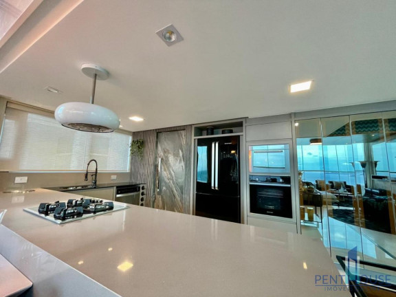 Imagem Apartamento com 7 Quartos à Venda, 600 m² em Centro - Balneário Camboriú Imagem Apartamento com 7 Quartos à Venda, 600 m² em Centro - Balneário Camboriú
