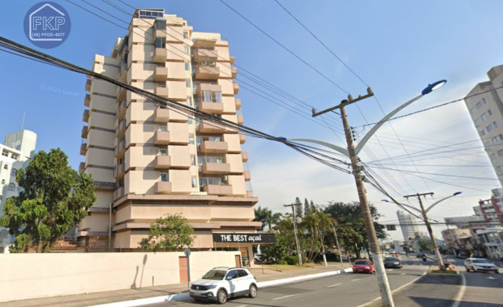 Imagem Apartamento com 2 Quartos à Venda, 74 m² em Centro - Itajaí