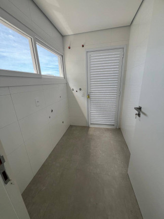 Imagem Casa com 3 Quartos à Venda, 300 m² em Pedra Branca - Palhoça Imagem Casa com 3 Quartos à Venda, 300 m² em Pedra Branca - Palhoça