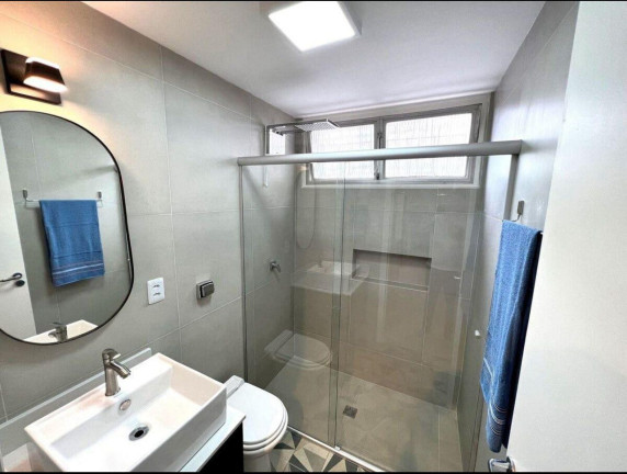 Imagem Apartamento com 2 Quartos à Venda, 60 m² em Centro - Florianópolis