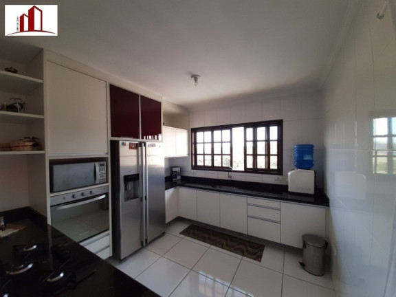 Imagem Sobrado com 3 Quartos à Venda, em Serpa - Caieiras Imagem Sobrado com 3 Quartos à Venda, em Serpa - Caieiras