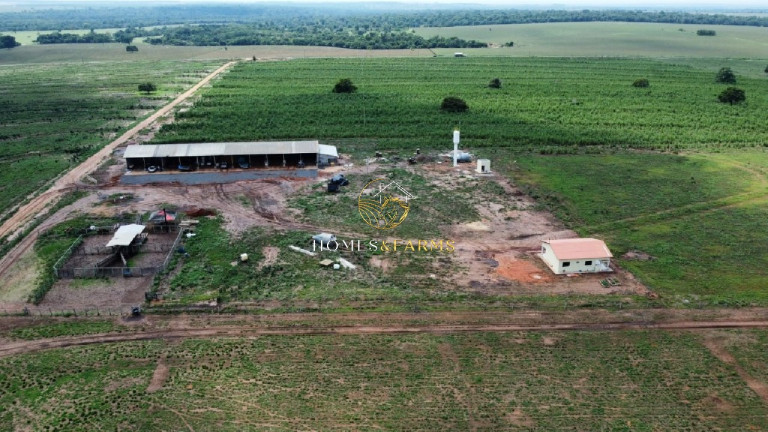 Imóvel com 3 Quartos à Venda,  em Centro - Tangará Da Serra