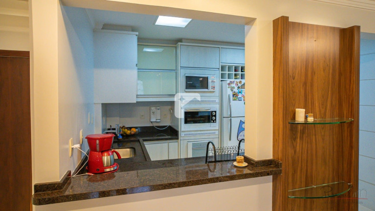 Imagem Apartamento com 3 Quartos à Venda, 143 m² em Centro - Florianópolis Imagem Apartamento com 3 Quartos à Venda, 143 m² em Centro - Florianópolis