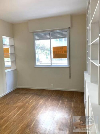 Imagem Apartamento com 3 Quartos à Venda, 115 m² em Copacabana - Rio De Janeiro