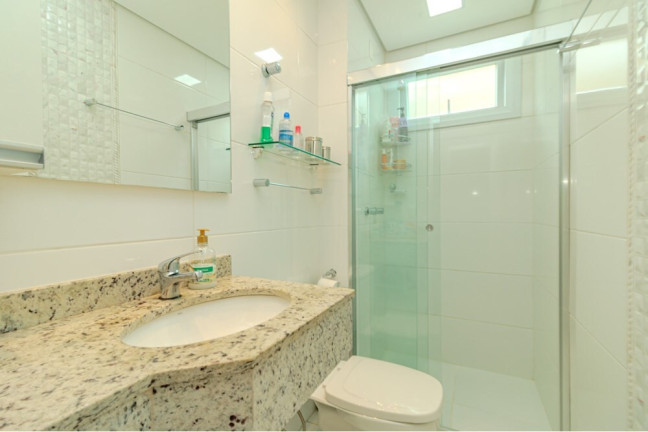 Imagem Apartamento com 2 Quartos à Venda, 74 m² em Cristo Redentor - Porto Alegre