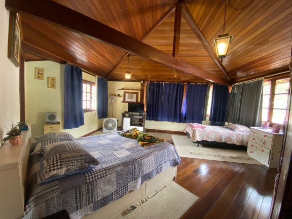 Casa com 4 Quartos à Venda, 160 m² em Albuquerque - Teresópolis