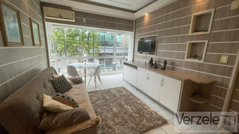 Imagem Apartamento com 1 Quarto à Venda, 55 m² em Centro - Balneário Camboriú Imagem Apartamento com 1 Quarto à Venda, 55 m² em Centro - Balneário Camboriú