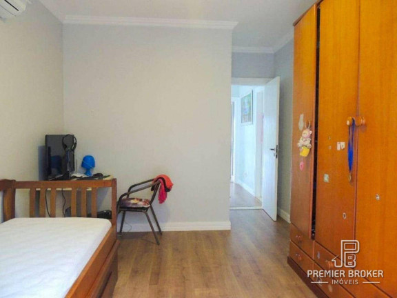 Imagem Casa com 4 Quartos à Venda, 328 m² em Vargem Grande - Teresópolis Imagem Casa com 4 Quartos à Venda, 328 m² em Vargem Grande - Teresópolis