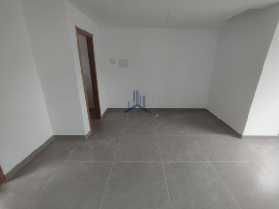 Imagem Sobrado com 3 Quartos à Venda, 90 m² em Santa Catarina - Joinville