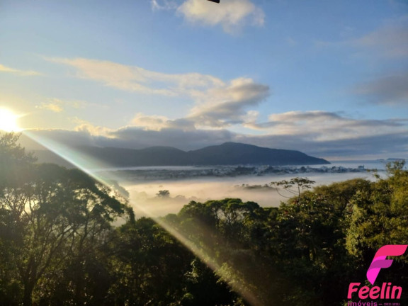 Casa com 2 Quartos à Venda, 120 m² em Pântano Do Sul - Florianópolis
