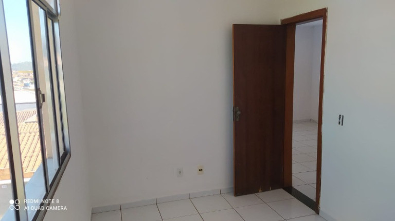 Imagem Imóvel com 2 Quartos à Venda, 50 m² em São Pedro - Esmeraldas