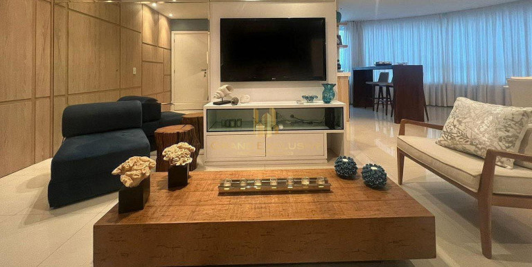 Imagem Apartamento com 3 Quartos à Venda, 128 m² em Pioneiros - Balneário Camboriú Imagem Apartamento com 3 Quartos à Venda, 128 m² em Pioneiros - Balneário Camboriú