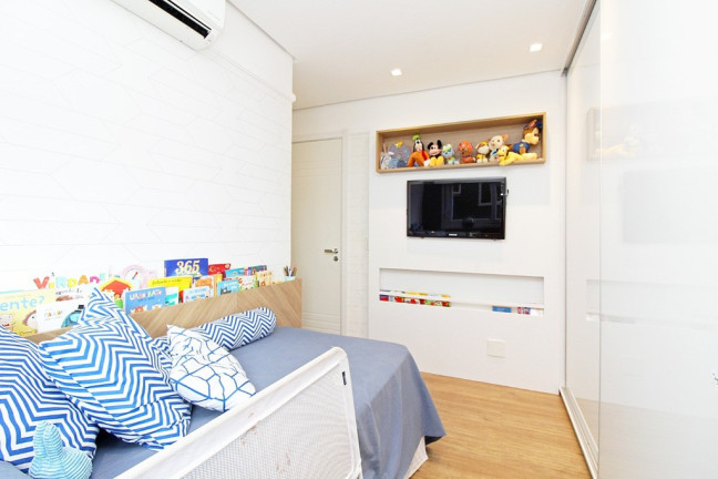Imagem Imóvel com 3 Quartos à Venda, em Menino Deus - Porto Alegre Imagem Imóvel com 3 Quartos à Venda, em Menino Deus - Porto Alegre