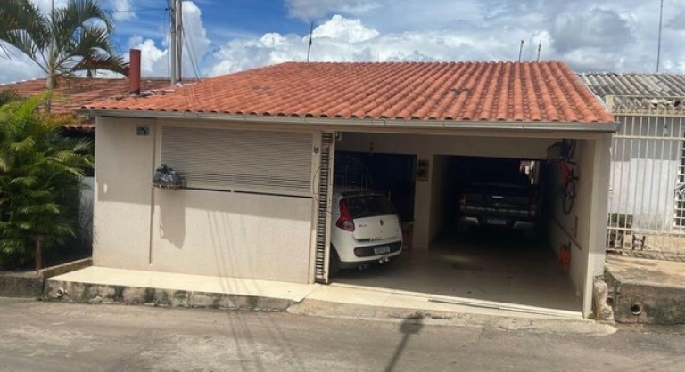 Casa com 3 Quartos à Venda, 120 m² em Samambaia Norte (samambaia) - Brasília