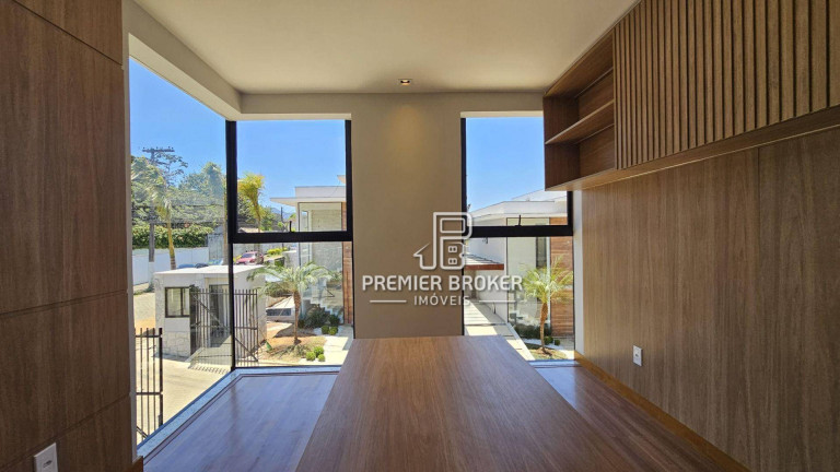 Imagem Casa com 4 Quartos à Venda, 151 m² em Tijuca - Teresópolis Imagem Casa com 4 Quartos à Venda, 151 m² em Tijuca - Teresópolis