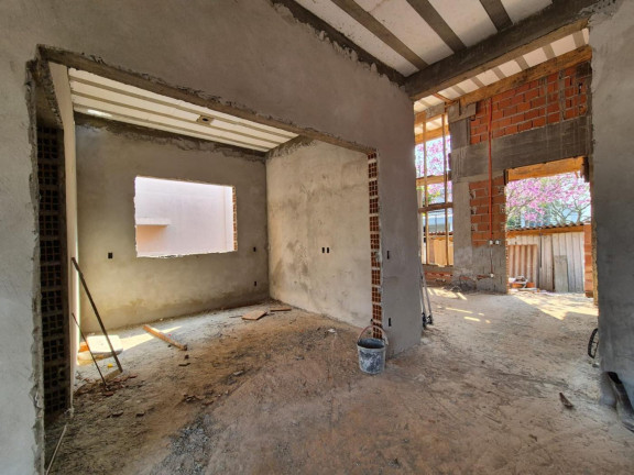 Imagem Casa com 3 Quartos à Venda, 230 m² em Vila Shalon - Foz Do Iguaçu Imagem Casa com 3 Quartos à Venda, 230 m² em Vila Shalon - Foz Do Iguaçu