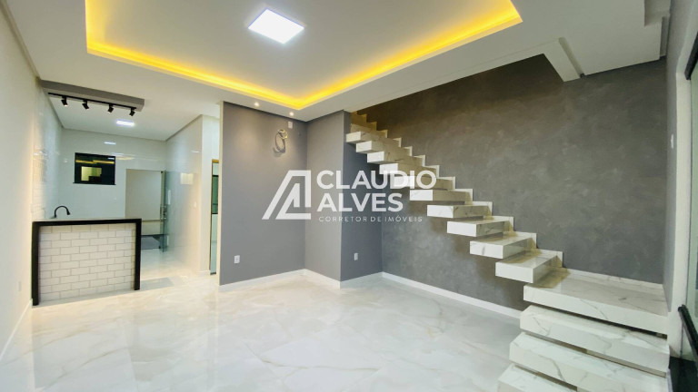 Imagem Casa com 4 Quartos à Venda, 150 m² em João Paulo - Feira De Santana