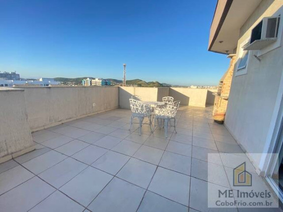 Imagem Cobertura com 1 Quarto para Temporada, 90 m² em Jardim Flamboyant - Cabo Frio