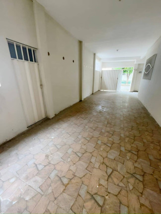 Imagem Casa com 2 Quartos para Alugar,  em Lagoa Azul - Natal