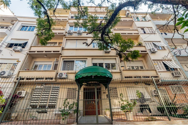 Imóvel com 1 Quarto à Venda,  em Bom Fim - Porto Alegre