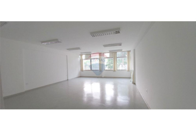 Sala Comercial para Alugar, 64 m² em Itaim Bibi - São Paulo