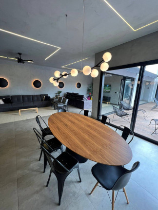 Imagem Casa com 3 Quartos à Venda, 330 m² em Mendonça Imagem Casa com 3 Quartos à Venda, 330 m² em Mendonça