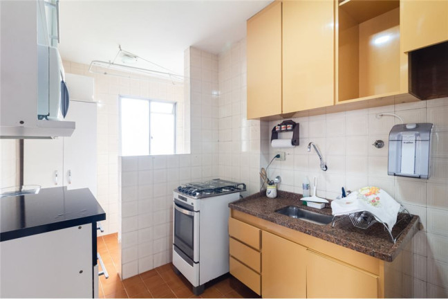 Imagem Imóvel com 2 Quartos à Venda,  em Vila Moraes - São Paulo