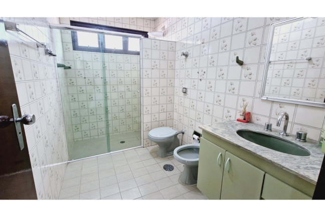 Imagem Casa com 3 Quartos à Venda, 535 m² em Vila Suzana - São Paulo Imagem Casa com 3 Quartos à Venda, 535 m² em Vila Suzana - São Paulo