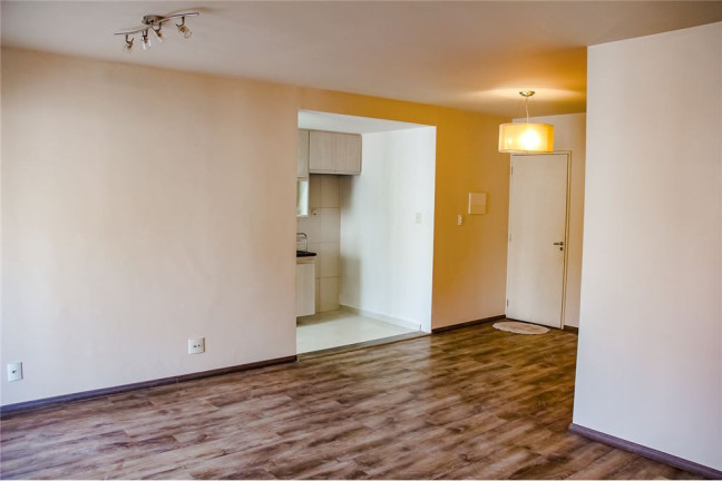 Imagem Imóvel com 2 Quartos à Venda, em Jardim Zaira - Guarulhos Imagem Imóvel com 2 Quartos à Venda, em Jardim Zaira - Guarulhos