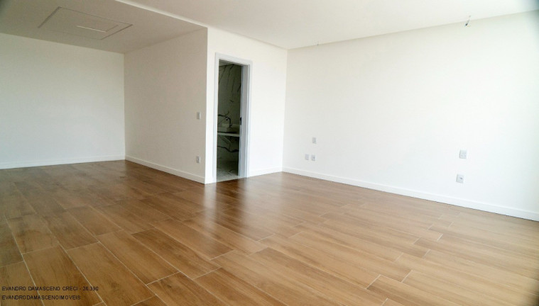 Imagem Casa com 5 Quartos à Venda, 370 m² em Vila De Abrantes (abrantes) - Camaçari