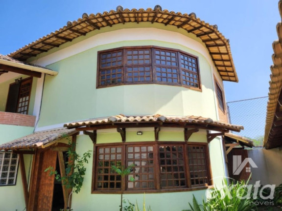 Imagem Sobrado com 5 Quartos à Venda, 425 m² em Manguinhos - Serra