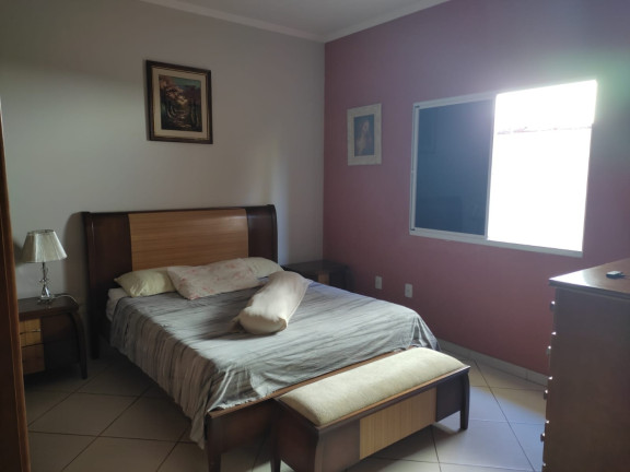 Imagem Casa com 3 Quartos à Venda, 255 m² em Socorro - Pindamonhangaba Imagem Casa com 3 Quartos à Venda, 255 m² em Socorro - Pindamonhangaba