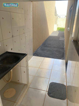 Imagem Casa com 2 Quartos à Venda, 82 m² em Parque Residencial Holliday - Caldas Novas