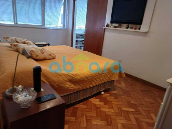 Imagem Apartamento com 3 Quartos à Venda, 220 m² em Copacabana - Rio De Janeiro