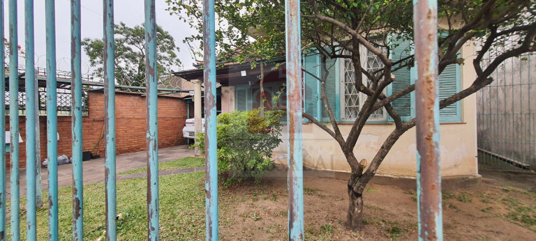 Imagem Casa com 3 Quartos à Venda, 140 m² em São João - Porto Alegre Imagem Casa com 3 Quartos à Venda, 140 m² em São João - Porto Alegre