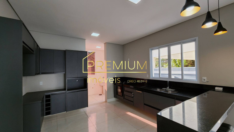 Imagem Casa com 3 Quartos à Venda, 250 m² em Condomínio Reserva Da Serra - Jundiaí Imagem Casa com 3 Quartos à Venda, 250 m² em Condomínio Reserva Da Serra - Jundiaí