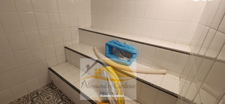 Imagem Casa com 10 Quartos à Venda, 550 m² em Braunes - Nova Friburgo