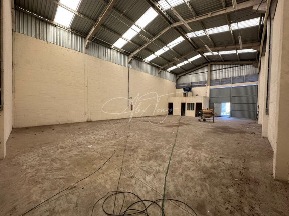 Imagem Imóvel Comercial para Alugar, 800 m² em Alterosas - Serra Imagem Imóvel Comercial para Alugar, 800 m² em Alterosas - Serra