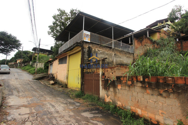 Imagem Casa com 2 Quartos à Venda, 108 m² em Parque Jardim 1º De Outubro - Ibirité