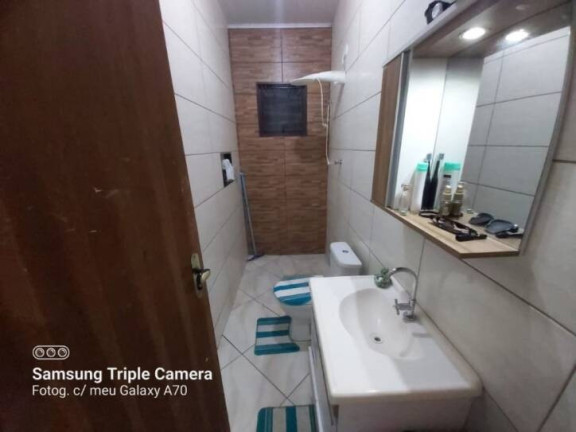 Imagem Casa com 2 Quartos à Venda, 70 m² em Castolira - Pindamonhangaba Imagem Casa com 2 Quartos à Venda, 70 m² em Castolira - Pindamonhangaba
