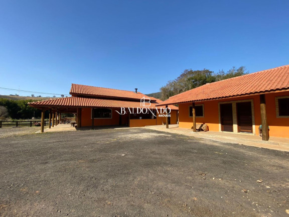 Imagem Imóvel com 4 Quartos à Venda, 9.000 m² em Centro - Extrema Imagem Imóvel com 4 Quartos à Venda, 9.000 m² em Centro - Extrema