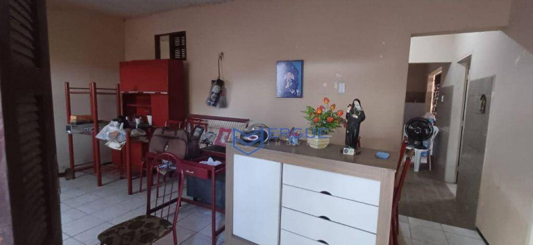 Imagem Casa com 5 Quartos à Venda, 180 m² em Prefeito José Walter - Fortaleza Imagem Casa com 5 Quartos à Venda, 180 m² em Prefeito José Walter - Fortaleza