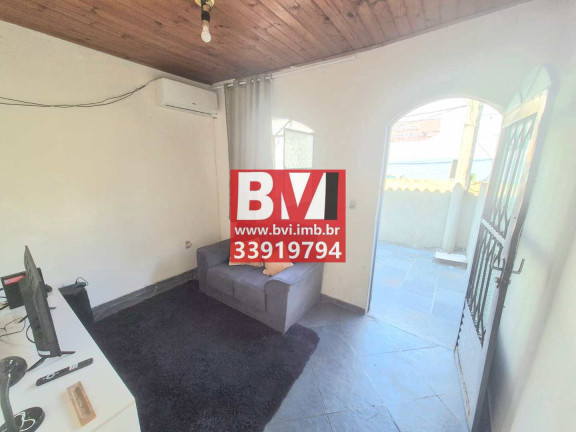 Imagem Casa com 1 Quarto à Venda, 60 m² em Irajá - Rio De Janeiro Imagem Casa com 1 Quarto à Venda, 60 m² em Irajá - Rio De Janeiro