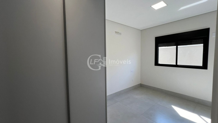 Imagem Casa com 3 Quartos à Venda, 180 m² em Alphaville Campo Grande 3 - Campo Grande Imagem Casa com 3 Quartos à Venda, 180 m² em Alphaville Campo Grande 3 - Campo Grande
