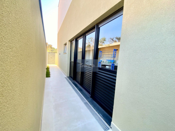 Imagem Casa com 3 Quartos à Venda, em Jardim Novo Mundo - Jundiaí Imagem Casa com 3 Quartos à Venda, em Jardim Novo Mundo - Jundiaí