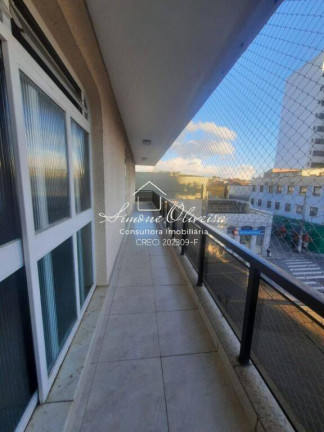 Apartamento com 3 Quartos para Alugar, 120 m² em Centro - Taubaté
