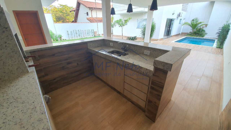 Imagem Casa com 3 Quartos à Venda, 425 m² em Condomínio Flamboyant - Pirassununga
