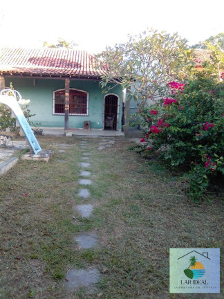 Imagem Casa com 2 Quartos à Venda, 520 m² em Vila Capri - Araruama