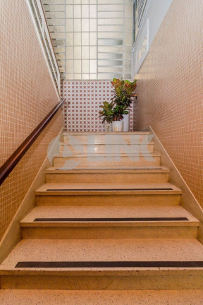 Imagem Apartamento com 2 Quartos à Venda, 68 m² em São João - Porto Alegre Imagem Apartamento com 2 Quartos à Venda, 68 m² em São João - Porto Alegre