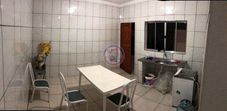 Imagem Casa com 4 Quartos à Venda, 84 m² em Solemar - Praia Grande Imagem Casa com 4 Quartos à Venda, 84 m² em Solemar - Praia Grande